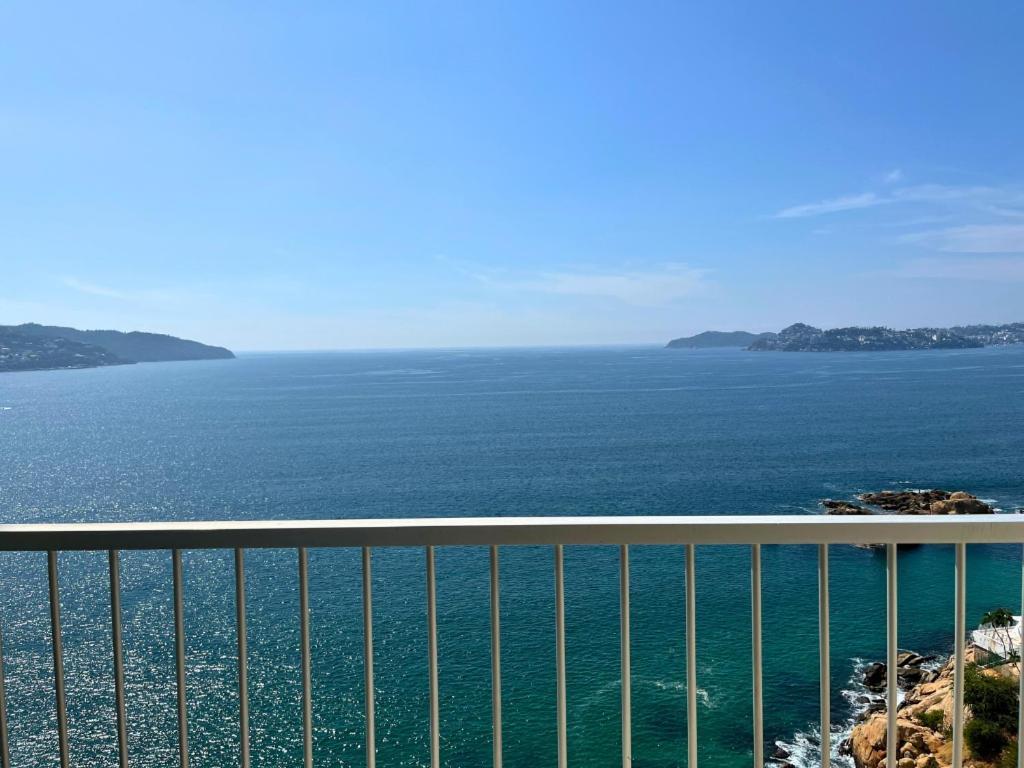 Suite 1808 By Suites Victoria Acapulco Ngoại thất bức ảnh